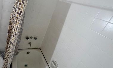 Departamento en alquiler sobre AV,MAIPU