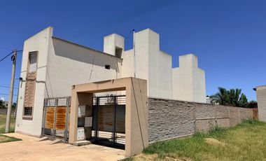Duplex a estrenar con 1 dormitorio y cochera