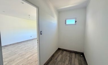 Duplex a estrenar con 1 dormitorio y cochera