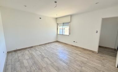 Duplex a estrenar con 1 dormitorio y cochera