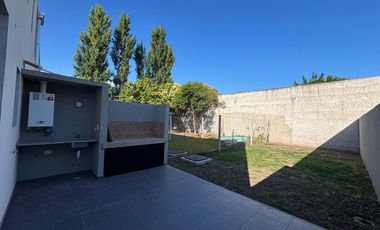 476 entre 27 y 28