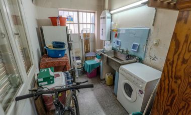 OPORTUNIDAD- Casa en venta 6ta Seccion / 3 Dorm / 2 Baño / Cochera / Patio