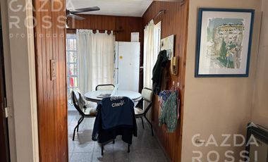 Casa ph en venta en Adrogue