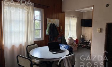 Casa ph en venta en Adrogue