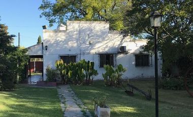 Quinta en calle Talcahuano - Canning