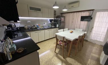 Casa - Banfield Oeste