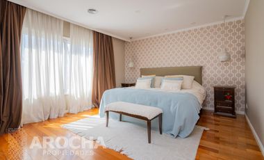 VENTA Casa en Abril Club De Campo