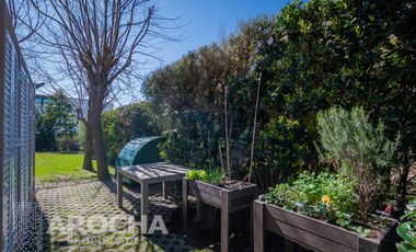 VENTA Casa en Abril Club De Campo