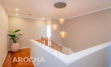 VENTA Casa en Abril Club De Campo