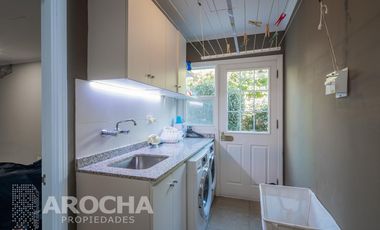 VENTA Casa en Abril Club De Campo