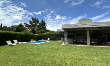 Casa en Fincas de Iraola II