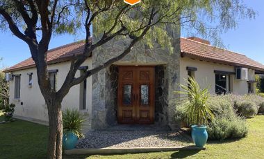 Casa en venta - El Pantanillo, Villa de Merlo