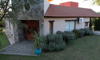 Casa en venta - El Pantanillo, Villa de Merlo