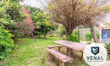 Venta Casa 3 ambientes, lote 459m², fondo y jardín, excelente ubicación residencial en Don Torcuato
