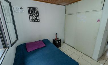 EXCELENTE DEPTO EN VENTA Frente al Parque Central. Calle El Parral