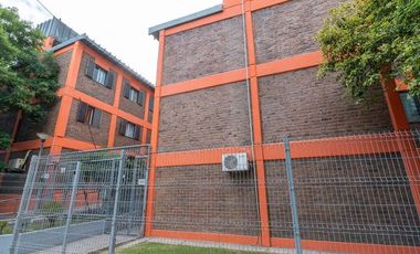 EXCELENTE DEPTO EN VENTA Frente al Parque Central. Calle El Parral