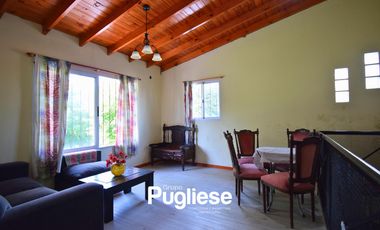 Casa quinta en venta sobre lote forestado de 1500m2
