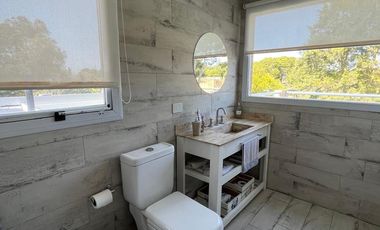 Duplex en venta en Las Gaviotas, 4 amb con jardín, pileta y cochera