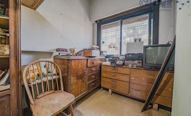 Casa en planta baja lote  8.66 x 41  garage  quincho terrazas Jardín fondo arbolado
