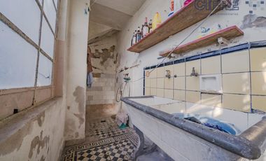 Casa en planta baja lote  8.66 x 41  garage  quincho terrazas Jardín fondo arbolado