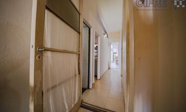 Casa en planta baja lote  8.66 x 41  garage  quincho terrazas Jardín fondo arbolado