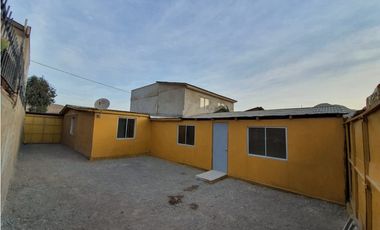 SE ARRIENDA CASA EN TIERRA AMARILLA
