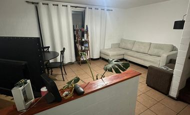 EN VENTA AMPLIA CASA 4D 3B  QUILICURA