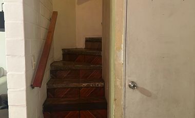 EN VENTA AMPLIA CASA 4D 3B  QUILICURA