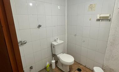 EN VENTA AMPLIA CASA 4D 3B  QUILICURA