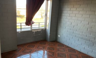 EN VENTA AMPLIA CASA 4D 3B  QUILICURA
