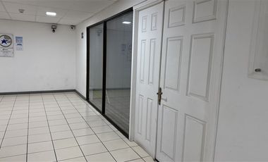 Oficina en Arriendo en Edificio Doña Natalia