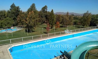 GRAN COMPLEJO RECREACIONAL CON PISCINA OLIMPICA