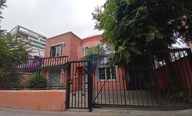 Casa Comercial  cerca Marchand Pereira Providencia