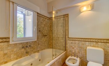 Venta | casa | La Peregrina Club de Campo, Pilar | 5 ambientes | Gran Parque y pileta