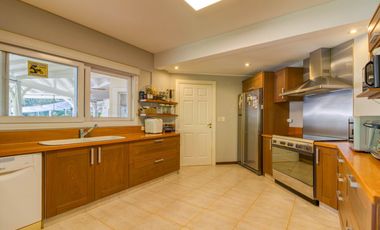 Venta | casa | La Peregrina Club de Campo, Pilar | 5 ambientes | Gran Parque y pileta