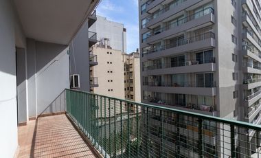 Venta Depto 3 amb con dependencia, Caballito, balcón frente y contrafrente, bauliera , A RECICLAR