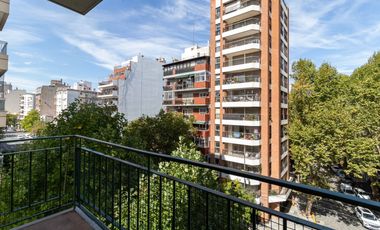 Venta Depto 3 amb con dependencia, Caballito, balcón frente y contrafrente, bauliera , A RECICLAR