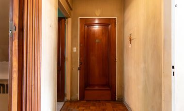 Venta Depto 3 amb con dependencia, Caballito, balcón frente y contrafrente, bauliera , A RECICLAR