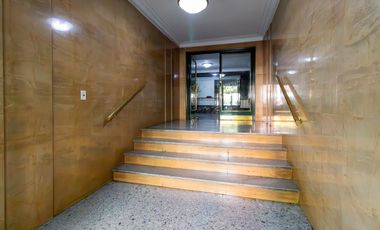 Venta Depto 3 amb con dependencia, Caballito, balcón frente y contrafrente, bauliera , A RECICLAR