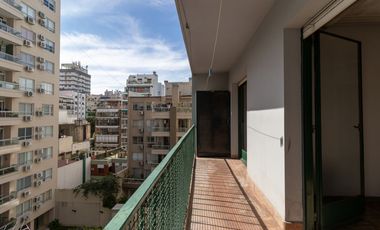 Venta Depto 3 amb con dependencia, Caballito, balcón frente y contrafrente, bauliera , A RECICLAR