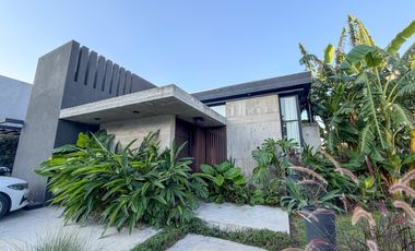 Venta casa 3 amb. mas escritorio, en una planta en Alvear de Benavidez
