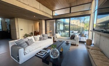 Venta casa 3 amb. mas escritorio, en una planta en Alvear de Benavidez