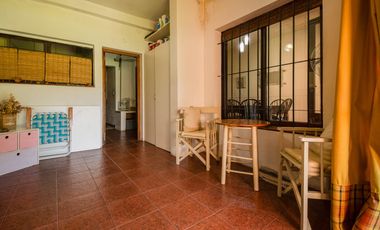 VENTA DE CASA EN HURLINGHAM 7 AMB-PILETA-QUINCHO-PARQUE