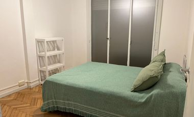 Almagro, Av Rivadavia 3900, 3 amb, 70m2, u$s 950 + servicios.  (alq min 3 meses)