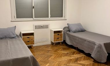 Almagro, Av Rivadavia 3900, 3 amb, 70m2, u$s 950 + servicios.  (alq min 3 meses)
