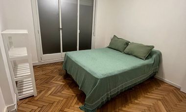 Almagro, Av Rivadavia 3900, 3 amb, 70m2, u$s 950 + servicios.  (alq min 3 meses)