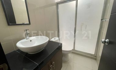 CASA EN RENTA FRACC. REAL SANTA FE VILLA DE ALVAREZ, COLIMA
