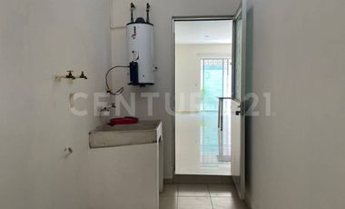 CASA EN RENTA FRACC. REAL SANTA FE VILLA DE ALVAREZ, COLIMA