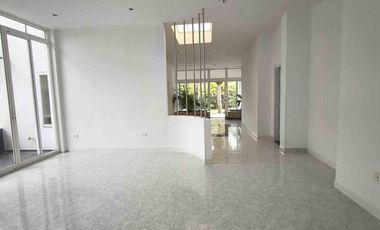 Alquilo una hermosa casa en  Condominio Campestre Privilegio en Jamundí