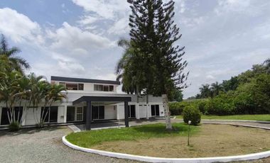 Alquilo una hermosa casa en  Condominio Campestre Privilegio en Jamundí